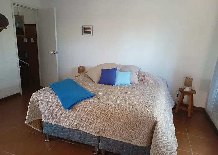 Apartamento Con Patio. Planta Baja, Max. Para 3.