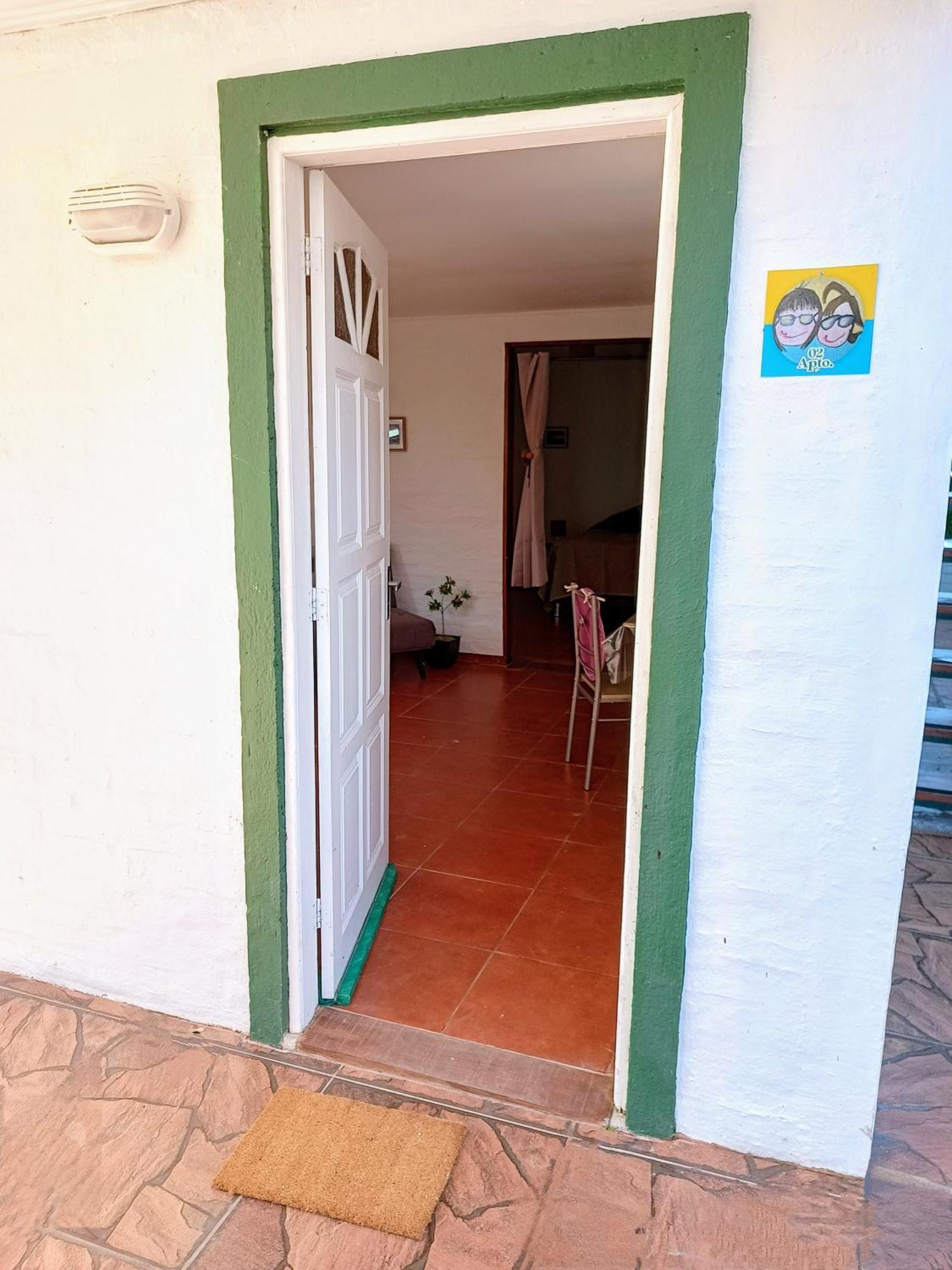 Con Patio. Planta Baja, Max. 3. Apartment *