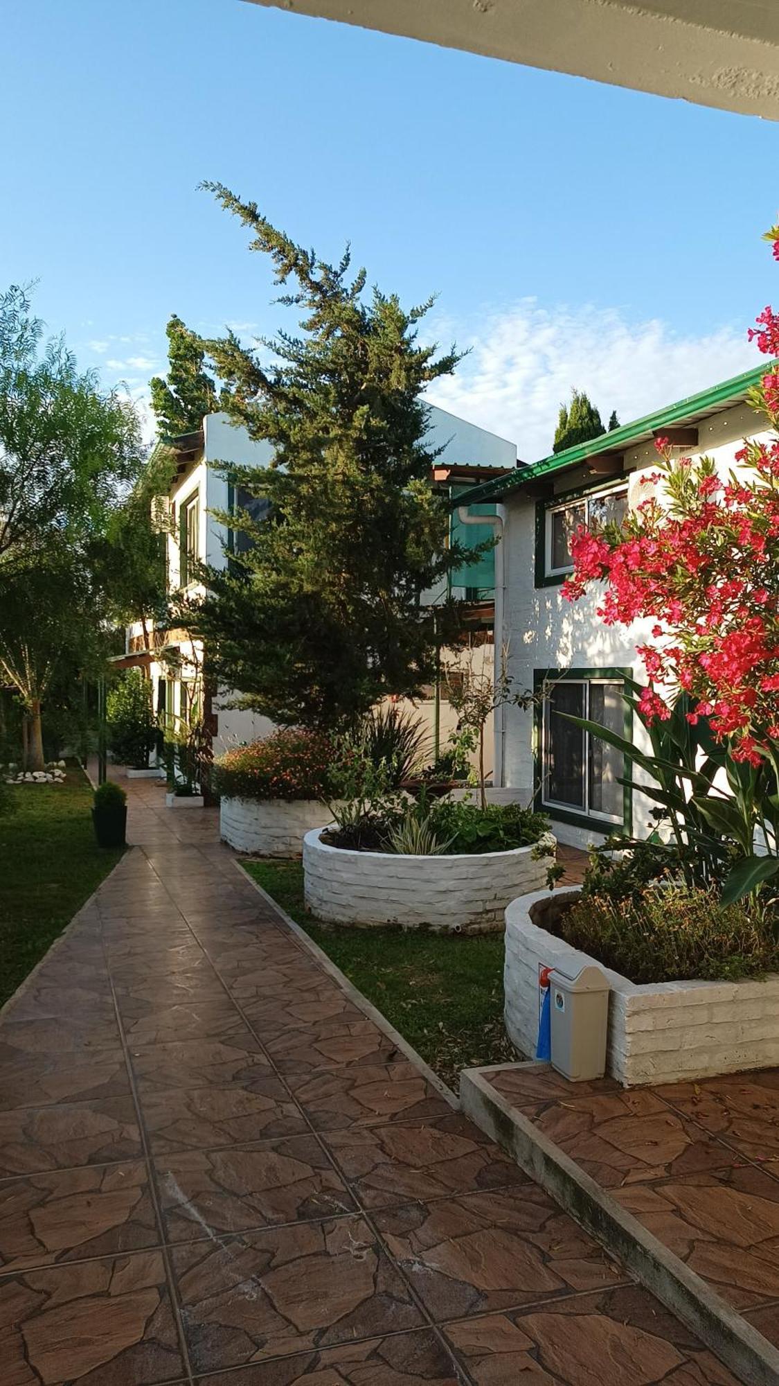 Apartment Con Patio. Planta Baja, Max. 3. Colonia del Sacramento